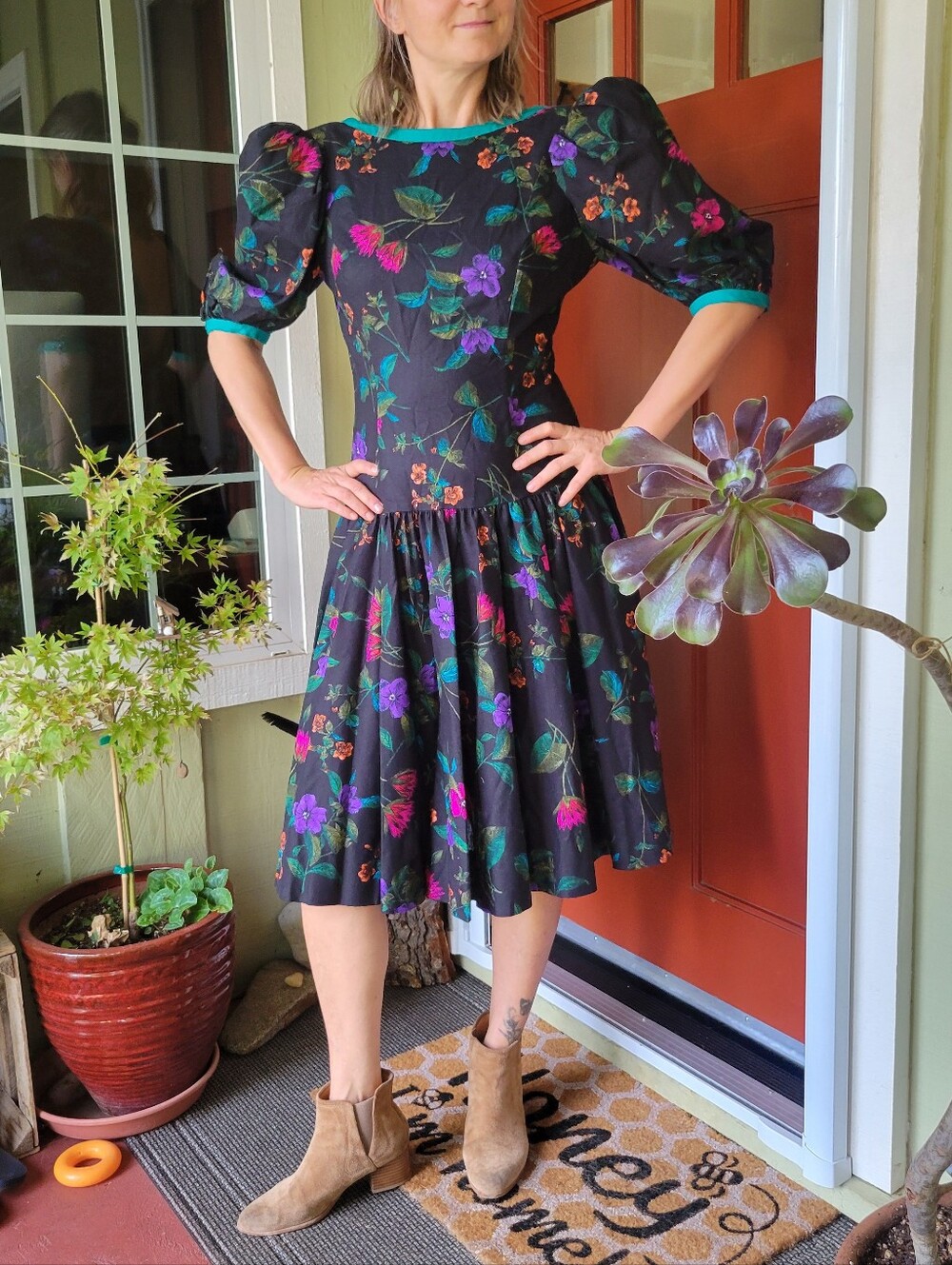 Vintage 1980s 80s LAURA ASHLEY Floral Cotton Puff Sleeve Midi Tea Day Dress